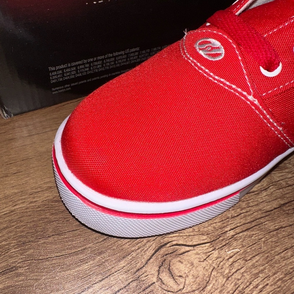 Heelys size 7Y brand new - Picture 4 of 7